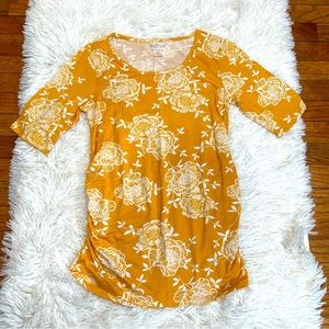 Glow maternity top size S‎ floral mustard color